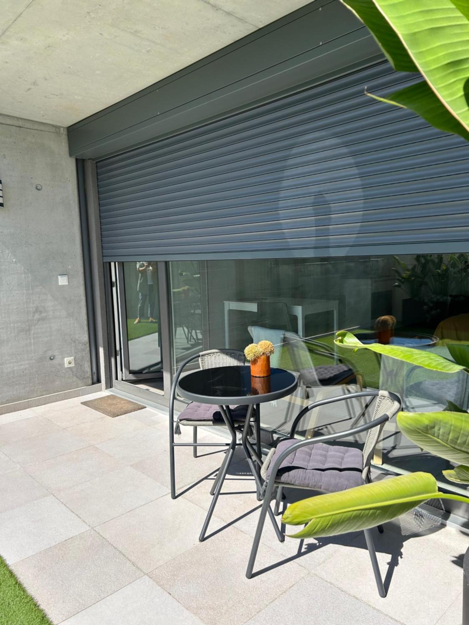 Casa Das Falcoeiras - Estudio Com Terraco Privado 阿威罗 外观 照片
